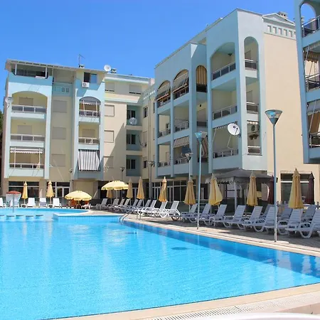 Appartement Golem Apartments