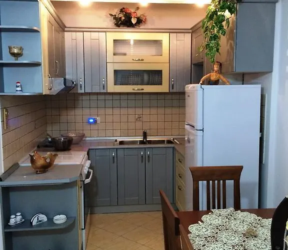 Golem Apartments アパート *